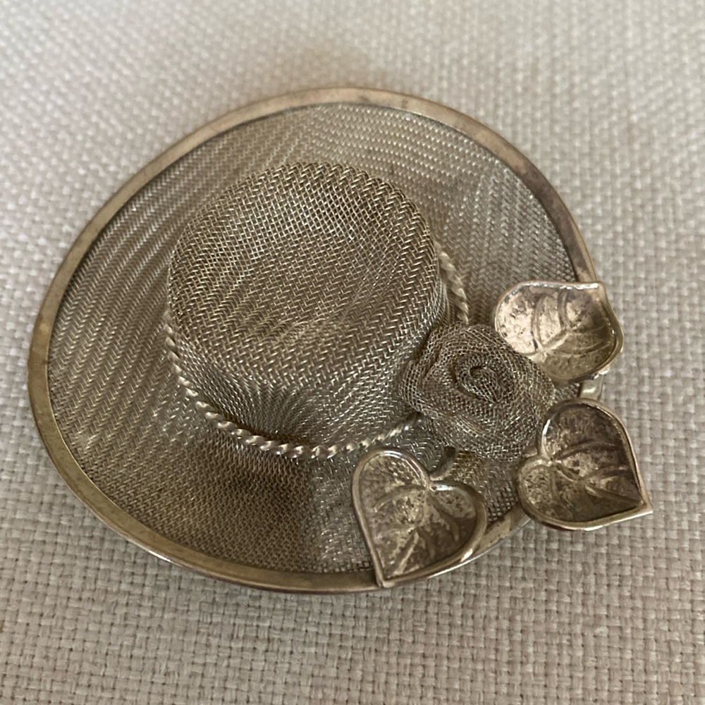 Fun Pins - Picture 2 of 5